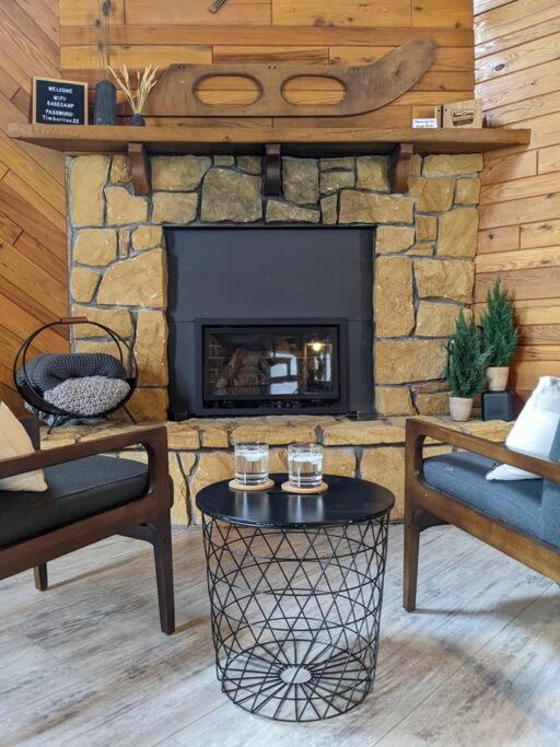 Base Camp Villa Cortland Екстериор снимка